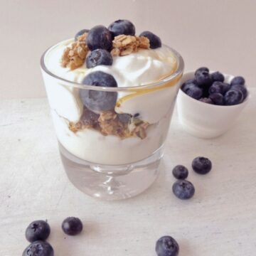 Honey Granola with Fresh Blueberries and Yogurt