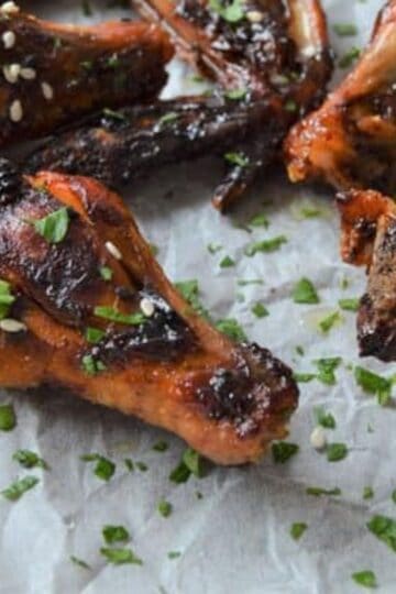 Sticky Honey Sriracha Chicken Wings