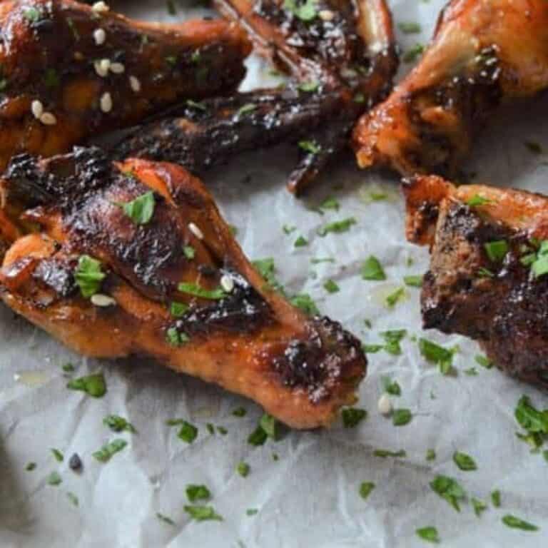 Sticky Honey Sriracha Chicken Wings
