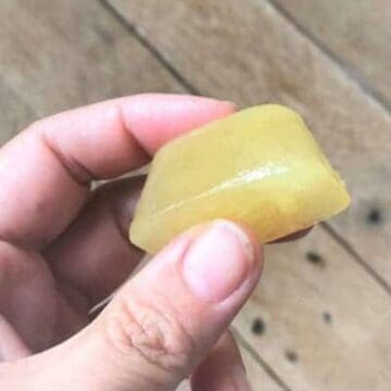 Homemade Bone Broth Bombs (Collagen-Rich with Chicken Feet & Turmeric)