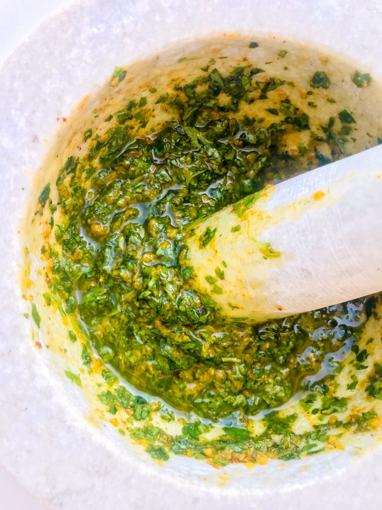 Coriander and garlic marinade - Delicious chermoula sauce